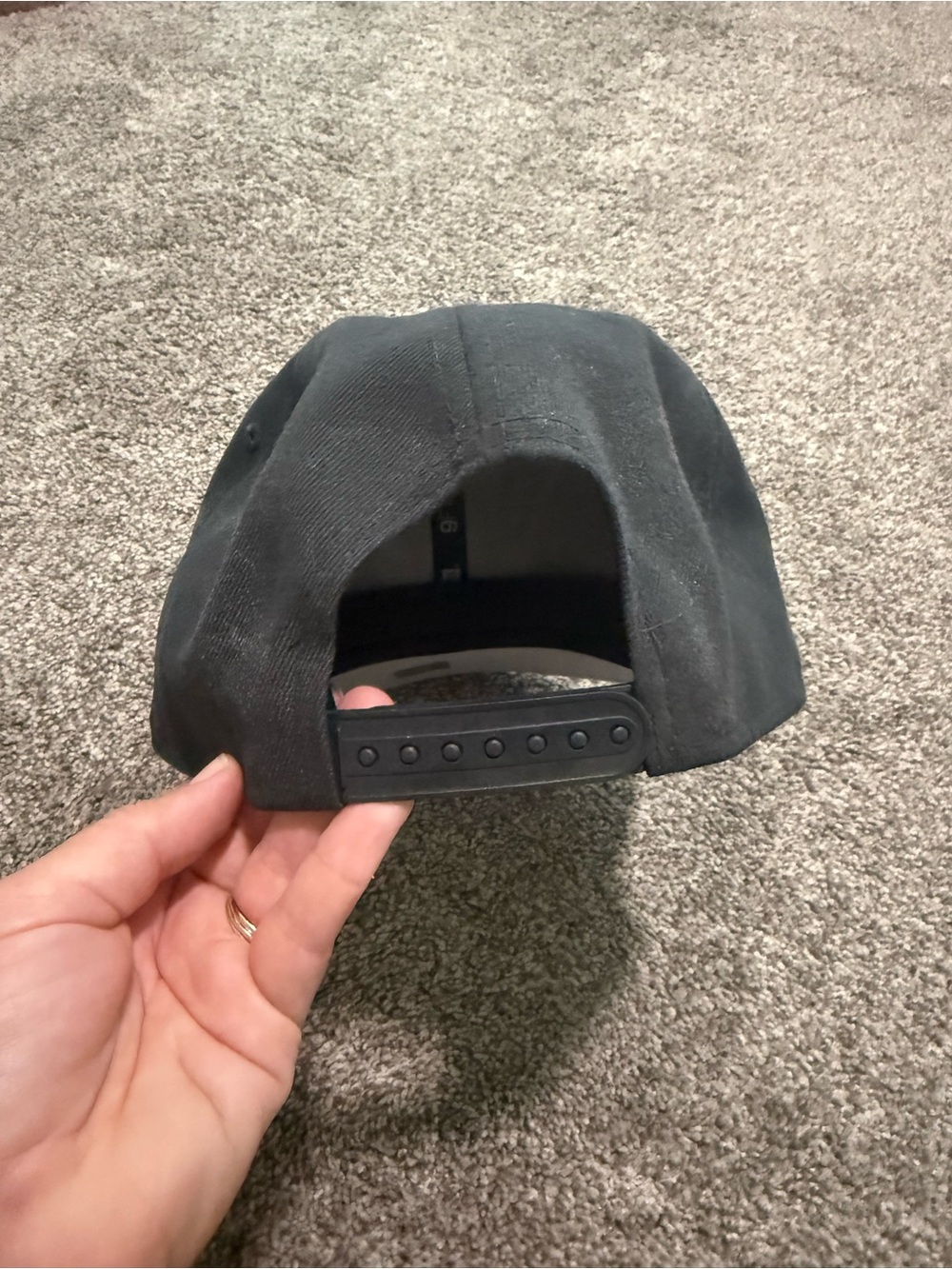 Washington Commanders hat - Picture 2 of 5